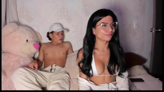 Image 4 of danii_rose Stream on Chaturbate on 26 days ago