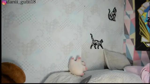 Image 7 of danii_rose Stream on Chaturbate on 6 days ago