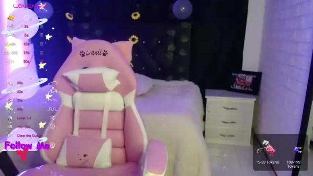 Image 7 of danii_v Stream on Chaturbate on 21 months ago