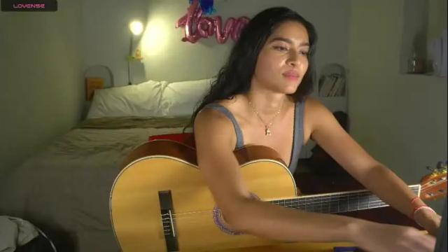 Image 7 of daniisla Stream on Chaturbate on 1 month ago