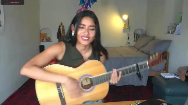 Image 10 of daniisla Stream on Chaturbate on 19 days ago