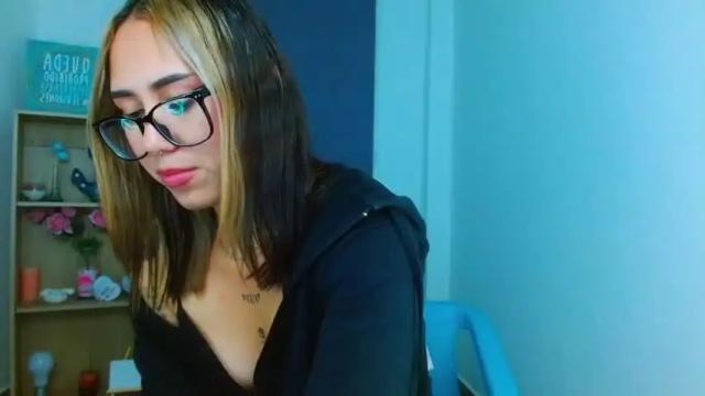 Image 6 of danik_hot_ Stream on Chaturbate on 17 months ago