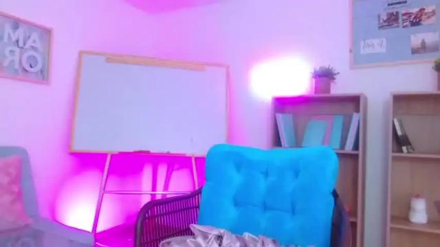 Image 6 of danik_hot_ Stream on Chaturbate on 16 months ago