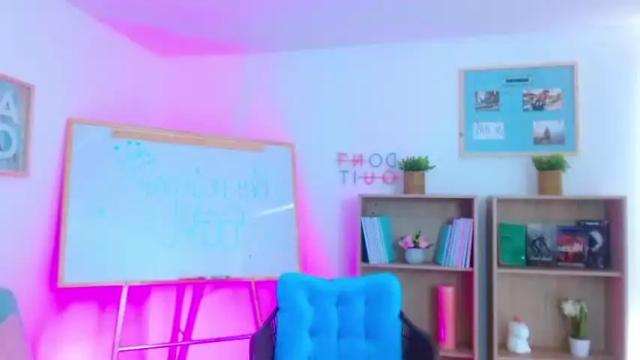 Image 8 of danik_hot_ Stream on Chaturbate on 15 months ago