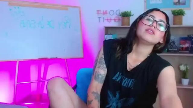 Image 7 of danik_hot_ Stream on Chaturbate on 15 months ago