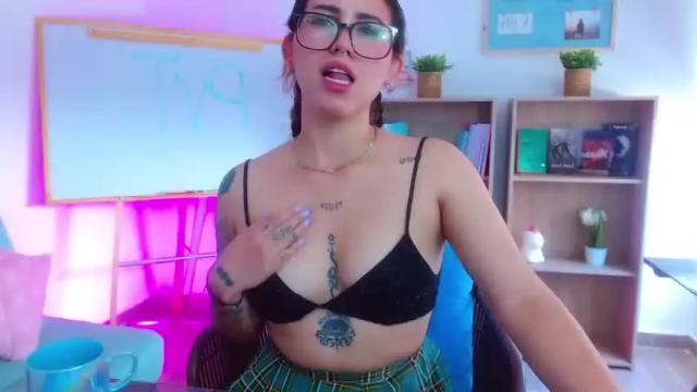 Image 2 of danik_hot_ Stream on Chaturbate on 15 months ago