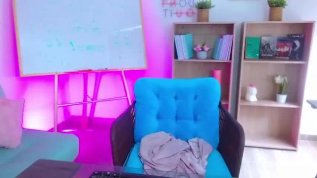 Image 12 of danik_hot_ Stream on Chaturbate on 15 months ago