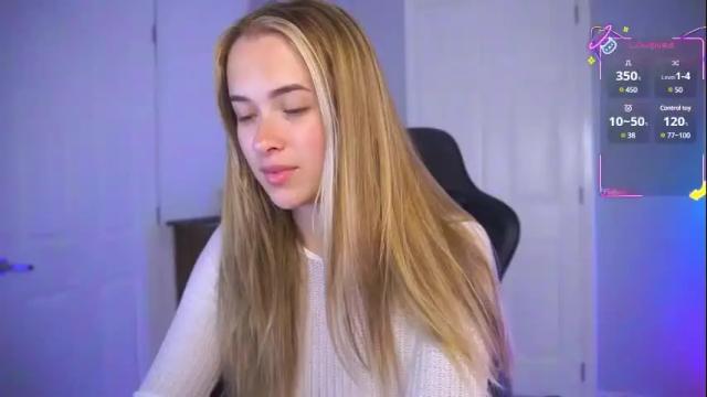 Image 10 of danikadillan Stream on Chaturbate on 10 days ago