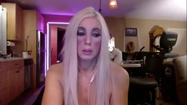 Image 2 of danikawhite69 Stream on Chaturbate on 1 month ago