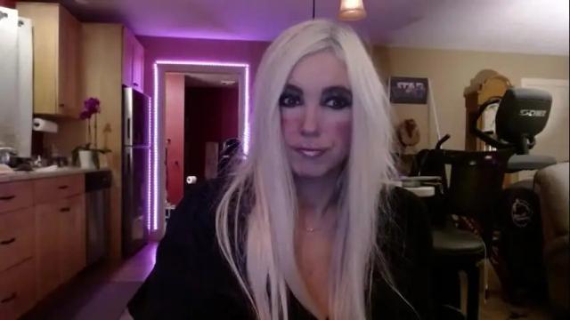 Image 12 of danikawhite69 Stream on Chaturbate on 1 month ago