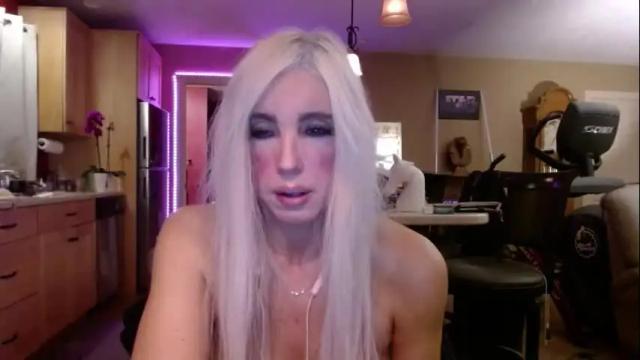 Image 8 of danikawhite69 Stream on Chaturbate on 29 days ago