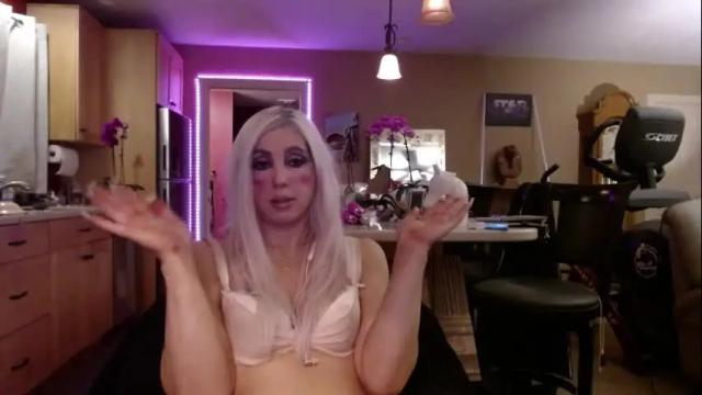 Image 4 of danikawhite69 Stream on Chaturbate on 25 days ago