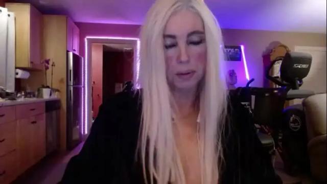 Image 11 of danikawhite69 Stream on Chaturbate on 16 days ago
