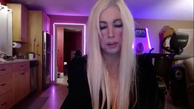 Image 12 of danikawhite69 Stream on Chaturbate on 9 days ago
