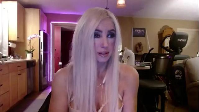 Image 4 of danikawhite69 Stream on Chaturbate on 1 month ago