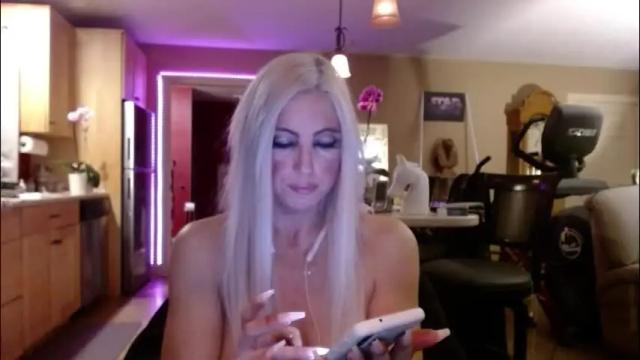 Image 7 of danikawhite69 Stream on Chaturbate on 1 month ago