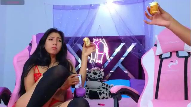 Image 7 of danilu_20 Stream on Chaturbate on 3 months ago