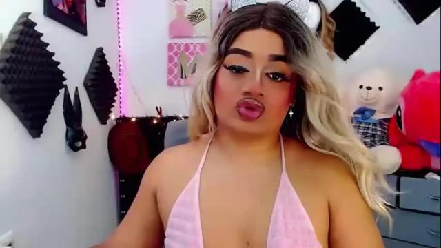 Image 2 of danipein Stream on Chaturbate on 3 days ago