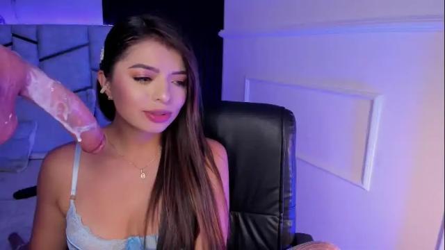 Thumbnail 1, daniphoenixx's Stream at Chaturbate, 1 month ago