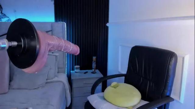 Thumbnail 3, daniphoenixx's Stream at Chaturbate, 1 month ago
