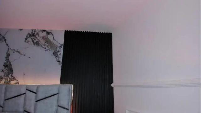 Image 3 of daniphoenixx Stream on Chaturbate on 20 days ago