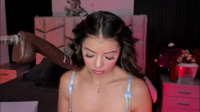 Image 10 of daniphoenixx Stream on Chaturbate on 22 days ago