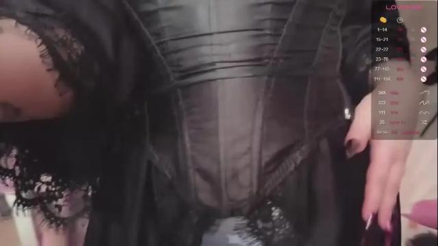 Image 11 of daniredheadevil Stream on Chaturbate on 2 months ago