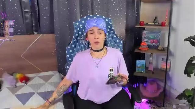 Image 2 of danna__castle Stream on Chaturbate on 1 month ago