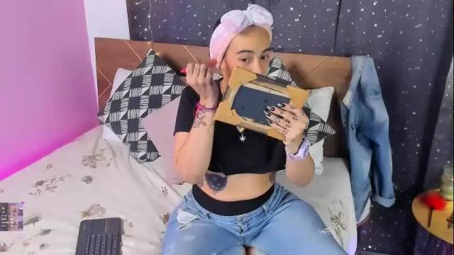 Image 12 of danna__castle Stream on Chaturbate on 20 days ago