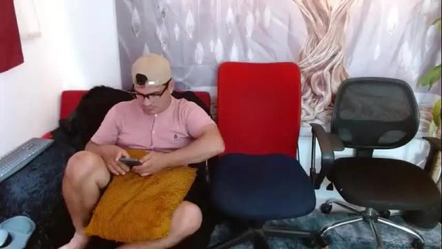 Image 8 of danna_garcia12 Stream on Chaturbate on 13 days ago