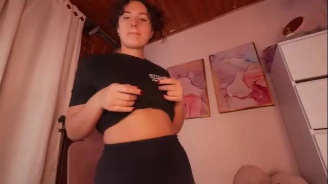 Image 10 of danna_lovs Stream on Chaturbate on 2 days ago