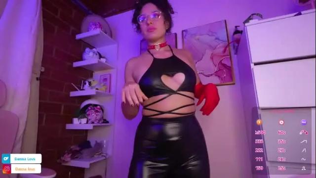 Image 6 of danna_lovs Stream on Chaturbate on 1 month ago