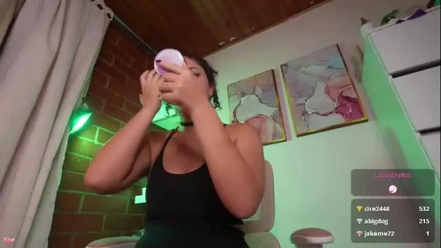 Thumbnail 1, danna_lovs's Stream at Chaturbate, 1 month ago