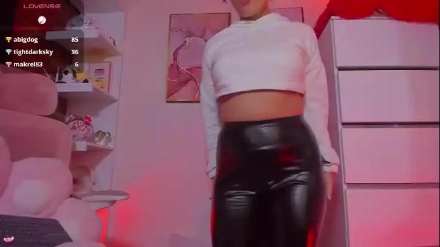Image 10 of danna_lovs Stream on Chaturbate on 23 days ago