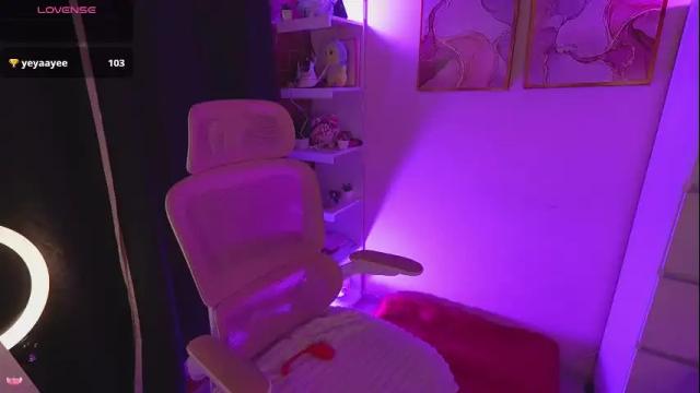 Image 11 of danna_lovs Stream on Chaturbate on 16 days ago