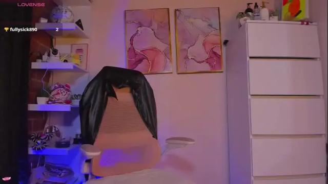 Image 10 of danna_lovs Stream on Chaturbate on 8 days ago
