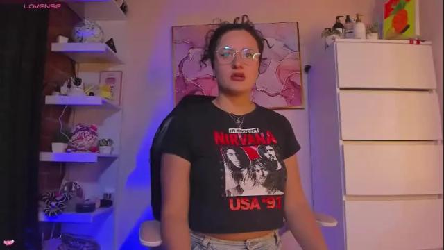 Image 4 of danna_lovs Stream on Chaturbate on 8 days ago
