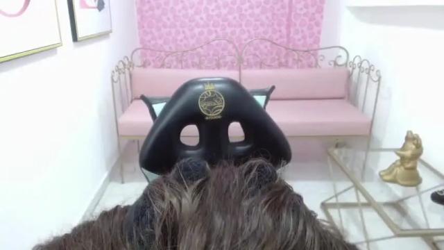 Image 6 of danna_martinezz Stream on Chaturbate on 13 months ago
