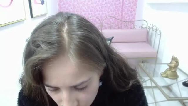 Image 7 of danna_martinezz Stream on Chaturbate on 13 months ago