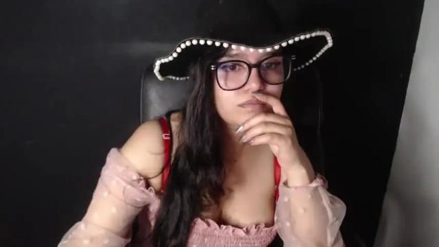 Image 8 of danna_nice8 Stream on Chaturbate on 25 months ago