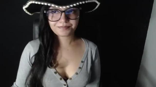 Image 10 of danna_nice8 Stream on Chaturbate on 24 months ago