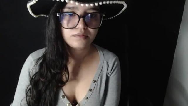 Image 3 of danna_nice8 Stream on Chaturbate on 24 months ago