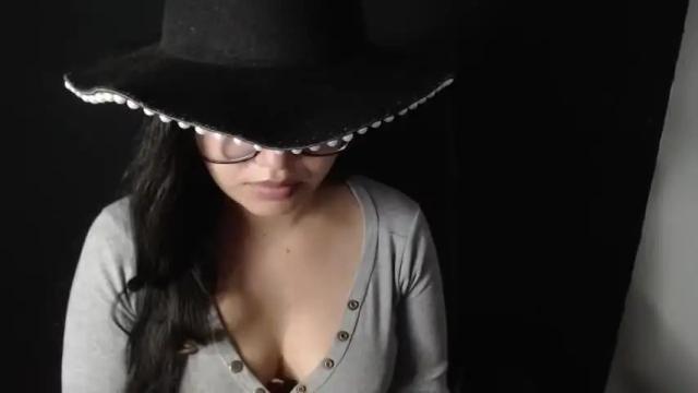 Image 8 of danna_nice8 Stream on Chaturbate on 24 months ago