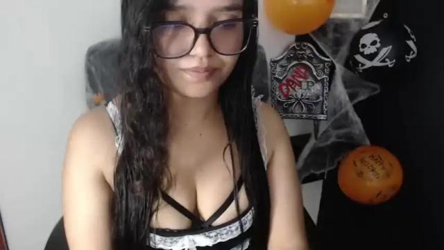 Image 3 of danna_nice8 Stream on Chaturbate on 24 months ago