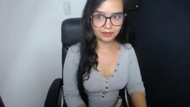 Image 6 of danna_nice8 Stream on Chaturbate on 23 months ago