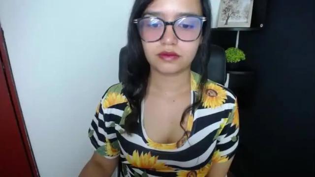 Image 8 of danna_nice8 Stream on Chaturbate on 23 months ago