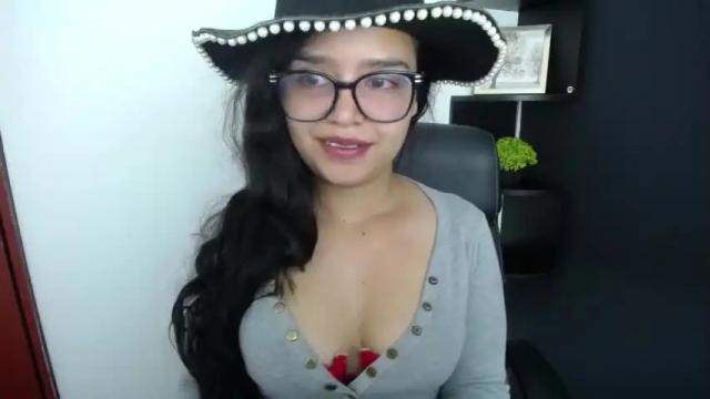Image 3 of danna_nice8 Stream on Chaturbate on 23 months ago