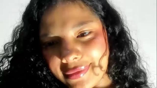 Image 6 of danna_perea Stream on Chaturbate on 3 months ago