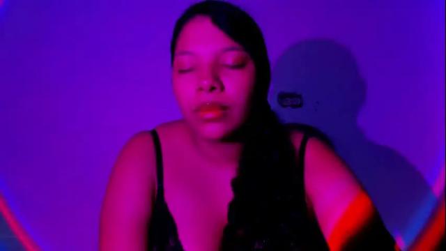 Image 10 of danna_perea Stream on Chaturbate on 3 months ago