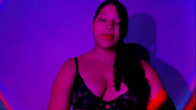 Image 3 of danna_perea Stream on Chaturbate on 3 months ago